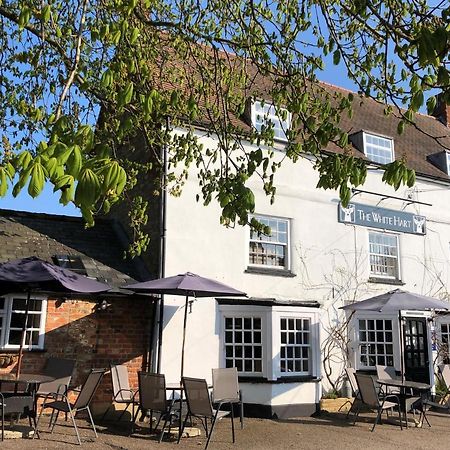 The White Hart Hotel Sherington Buitenkant foto