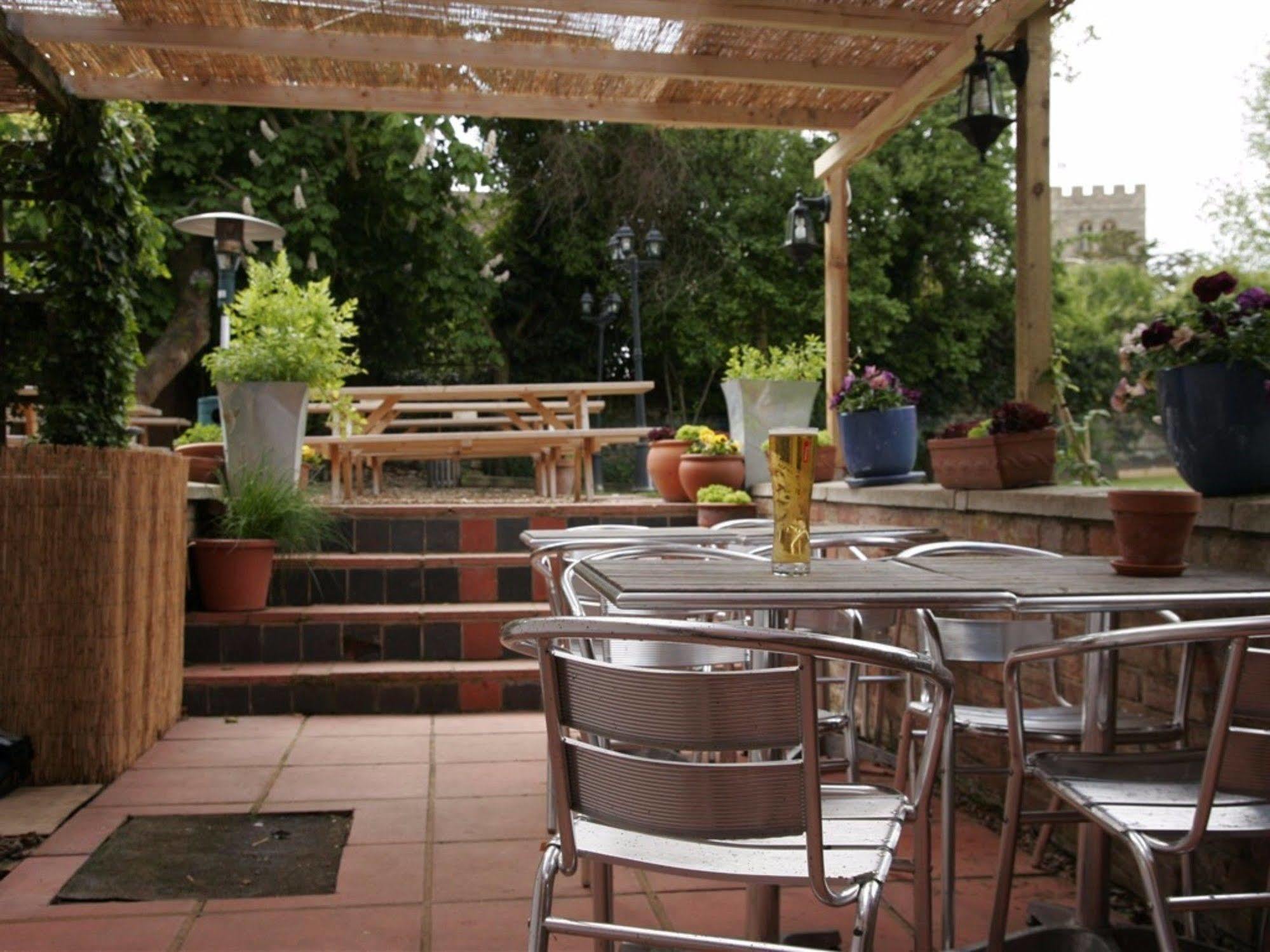 The White Hart Hotel Sherington Buitenkant foto